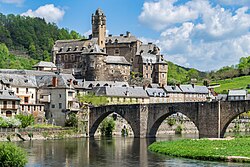 Château d'Estaing, jeden z zabytków w Estaing